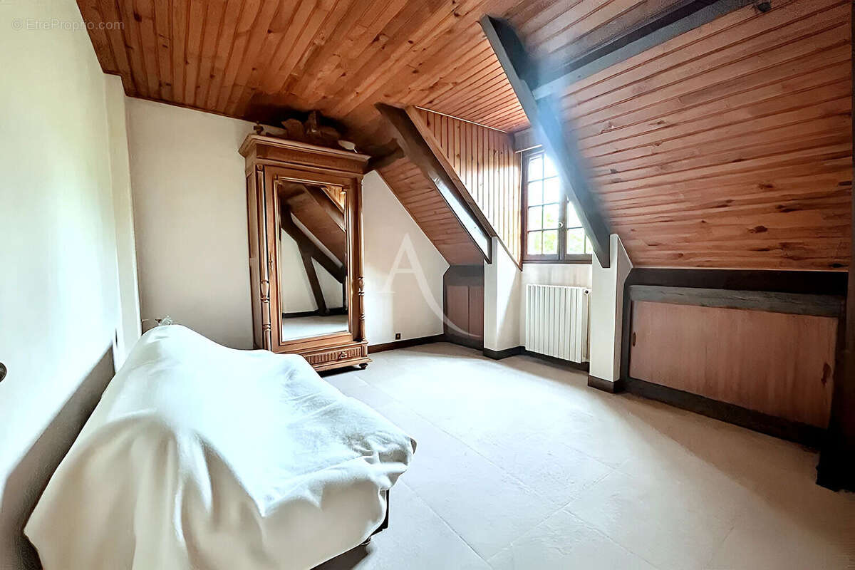 Maison à VITRY-SUR-SEINE