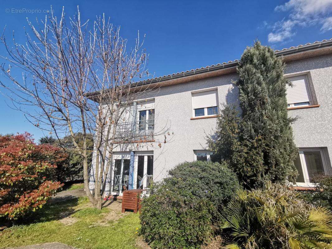 Appartement à AUCAMVILLE