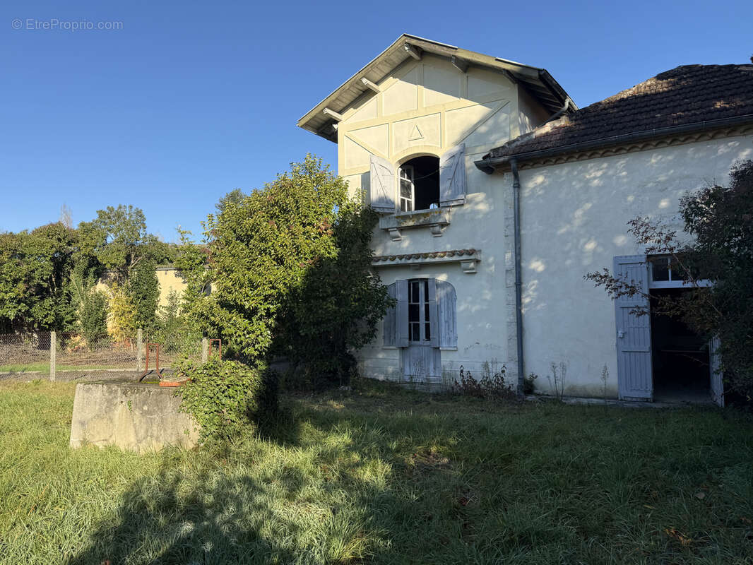 Maison à GONDRIN