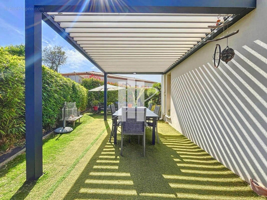  Villa contemporaine 5 pièces de 172m2 piscine, garage   Calme absolu, proche plage et centre  - photo 15