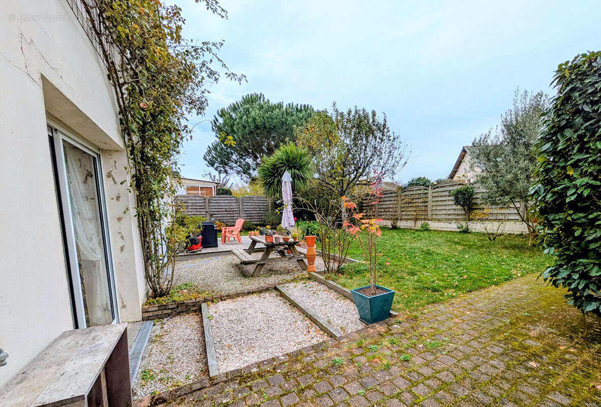 Maison à LA CHAPELLE-SUR-ERDRE
