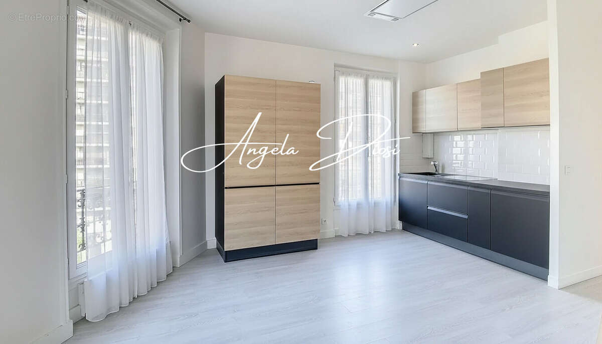 Appartement à PARIS-12E