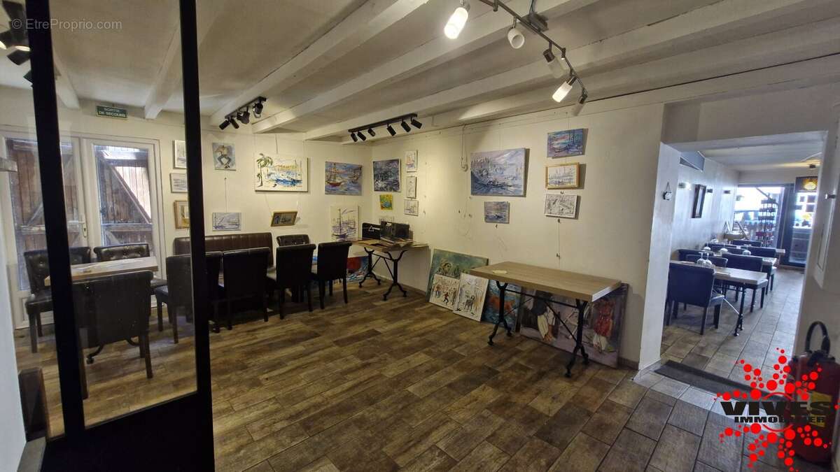 Commerce à CAPESTANG