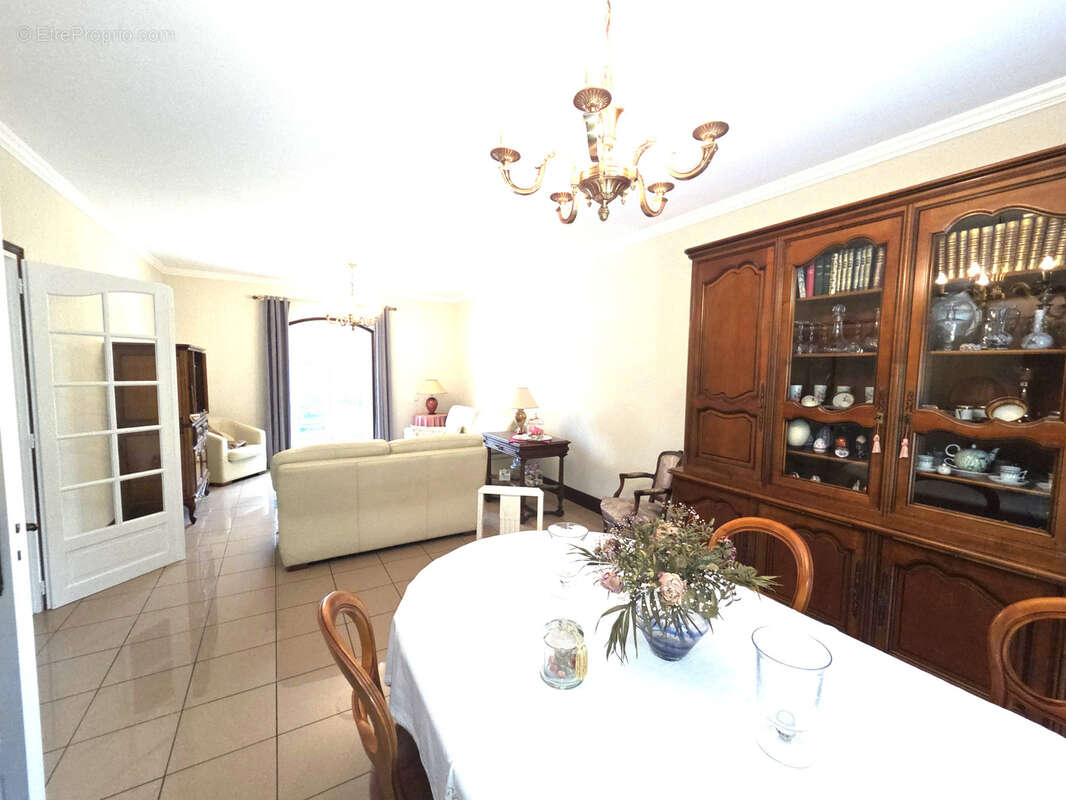 Maison à LA COURONNE