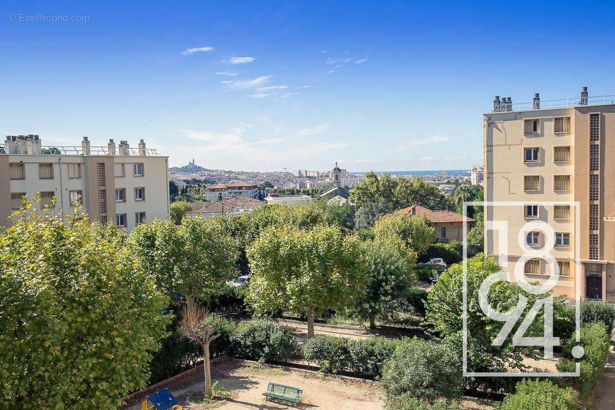 Appartement à MARSEILLE-14E