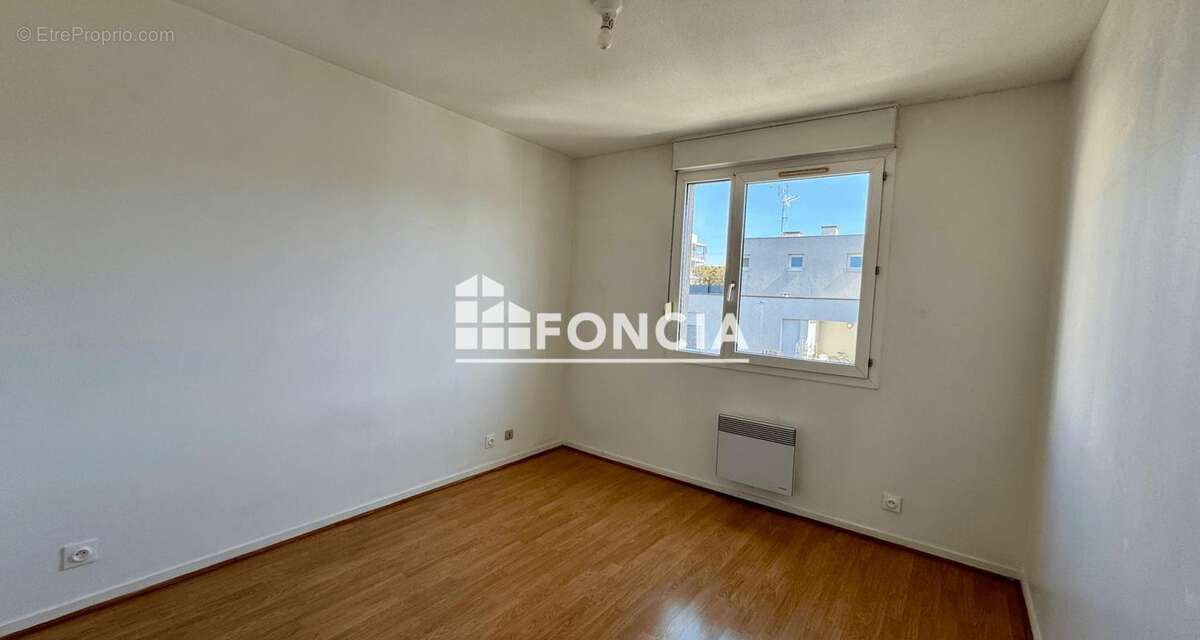 Appartement à LYON-8E