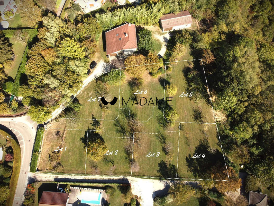 Terrain à MONTBONNOT-SAINT-MARTIN