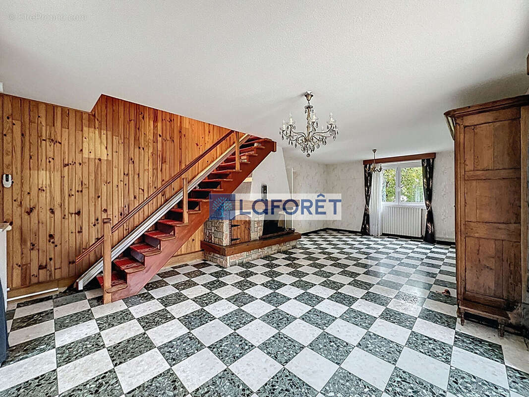 Maison à PEIGNEY