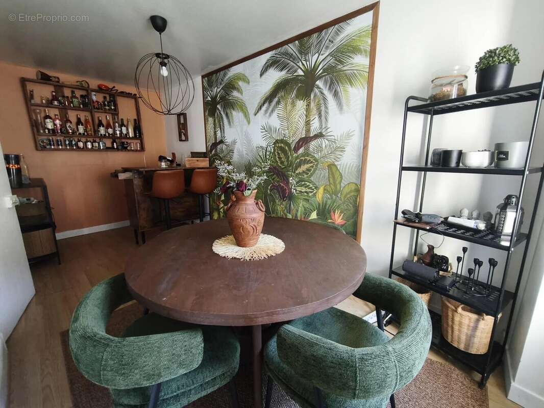 Appartement à LA FERTE-ALAIS