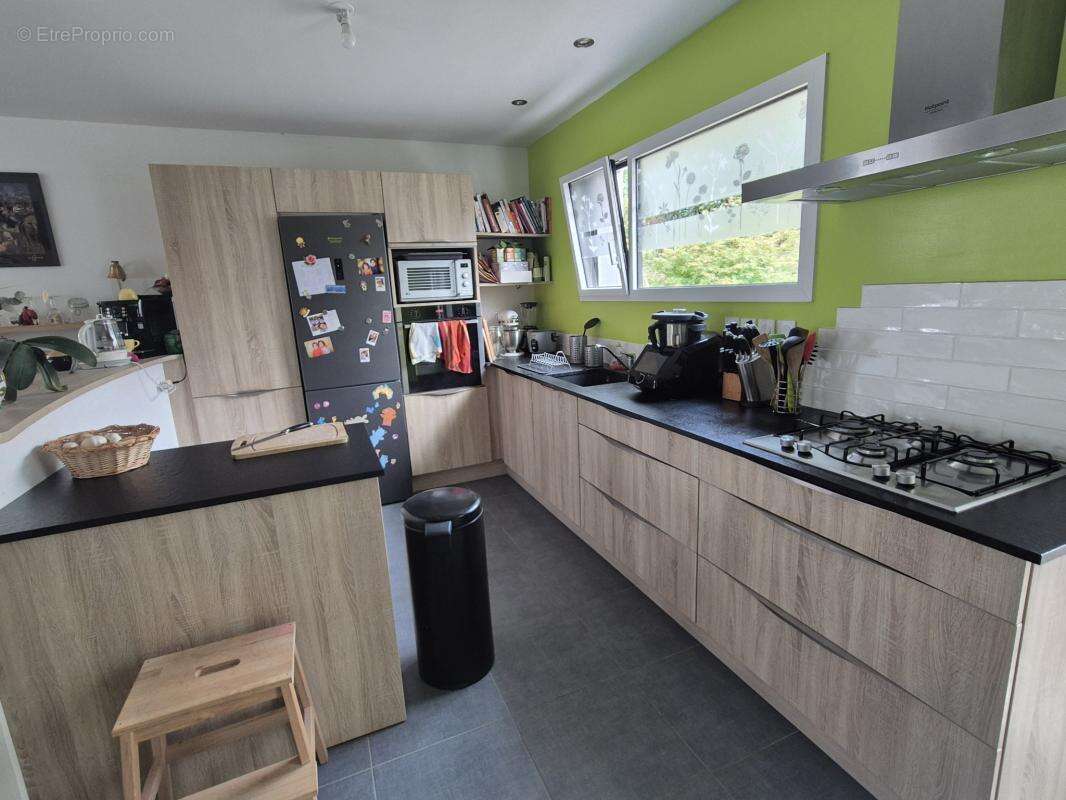 Maison 4 chambres dont 1 au RDC garage et jardin clos - photo 4