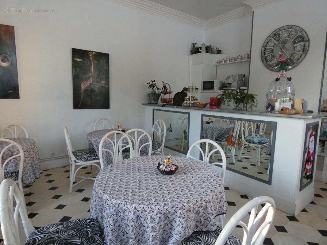Maison à CHERISY