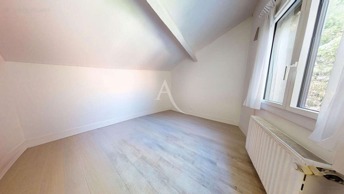 Maison Le-perreux-sur-marne 6 pièce(s) 118 m2 - photo 18