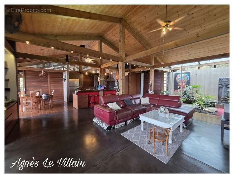 Villa d'Architecte d'Exception sur 4 500 m2 Vue Mer - photo 3