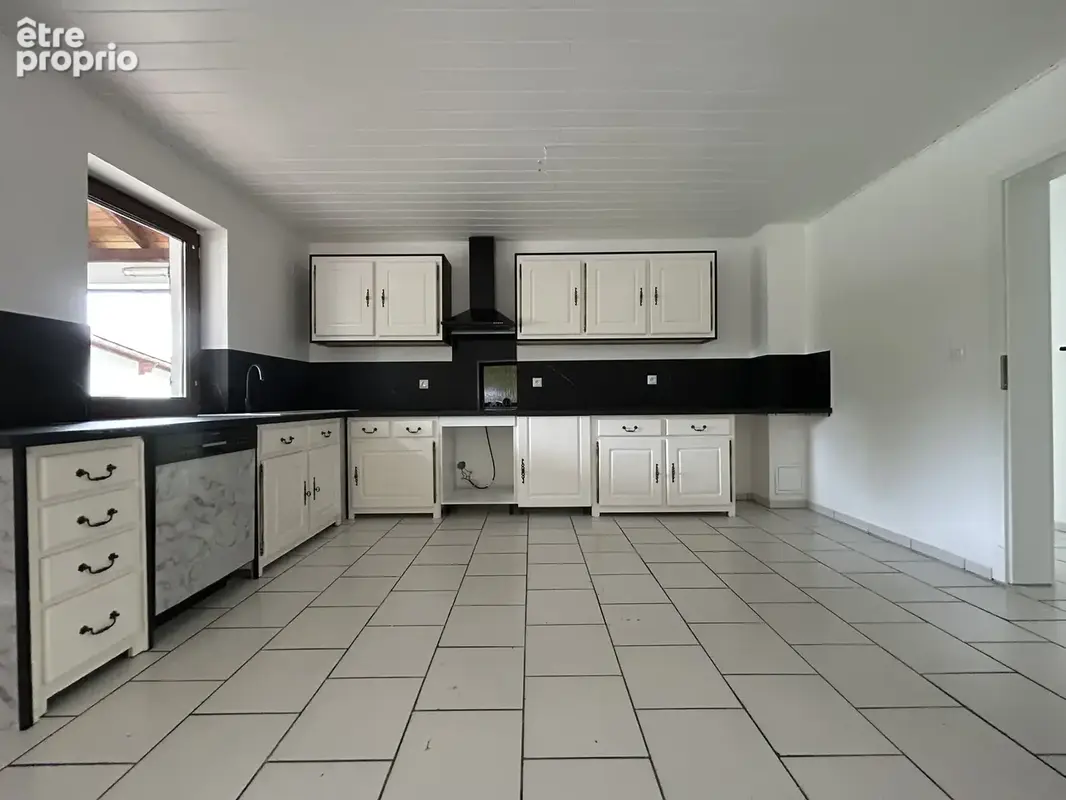 Maison individuelle dans un quartier calme à 5 minutes de SARREGUEMINES - photo 3