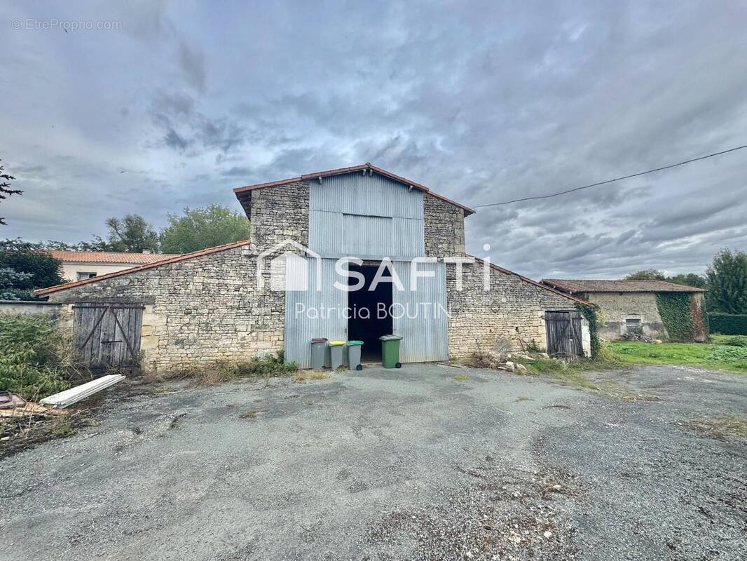 Photo 1 - Maison à NIORT