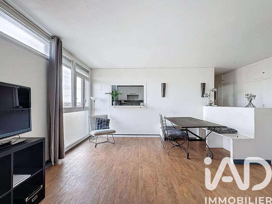Photo 3 - Appartement à BOIS-COLOMBES