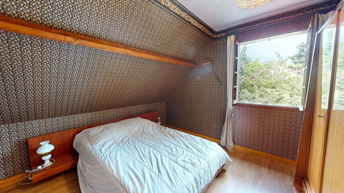 Maison à VILLIERS-SAINT-FREDERIC