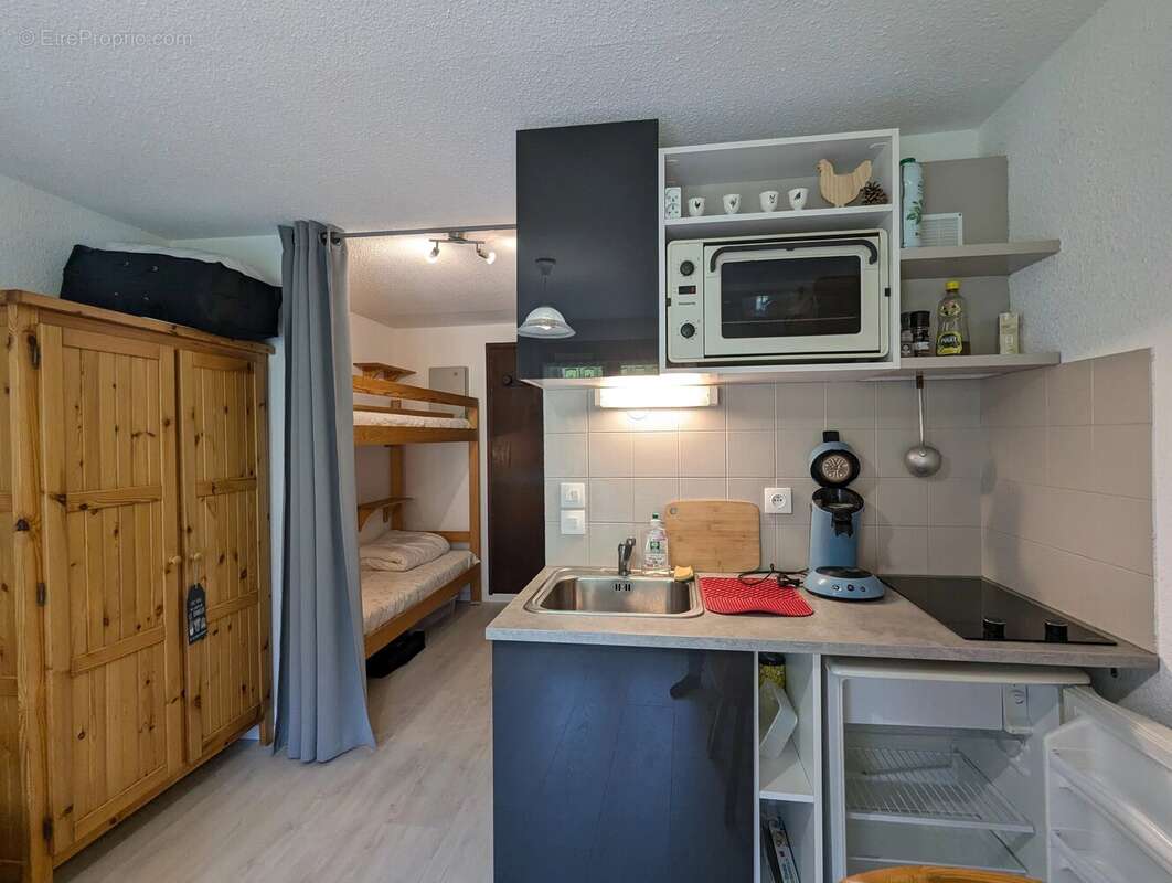 Appartement à MORILLON