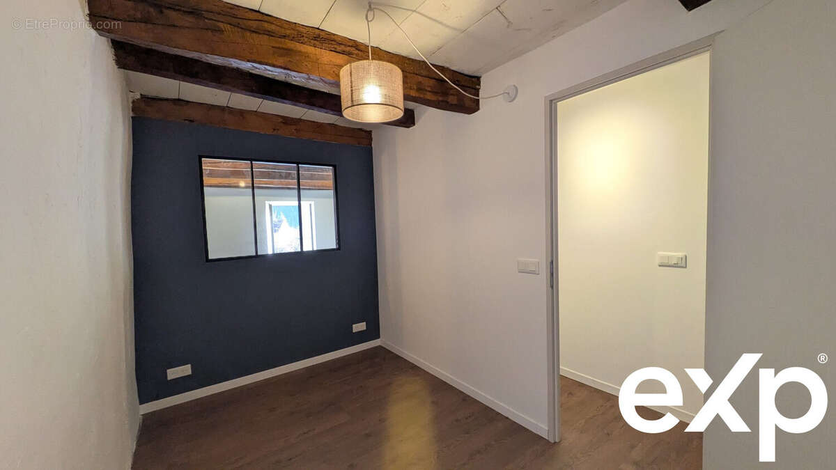 Appartement à VEYNES