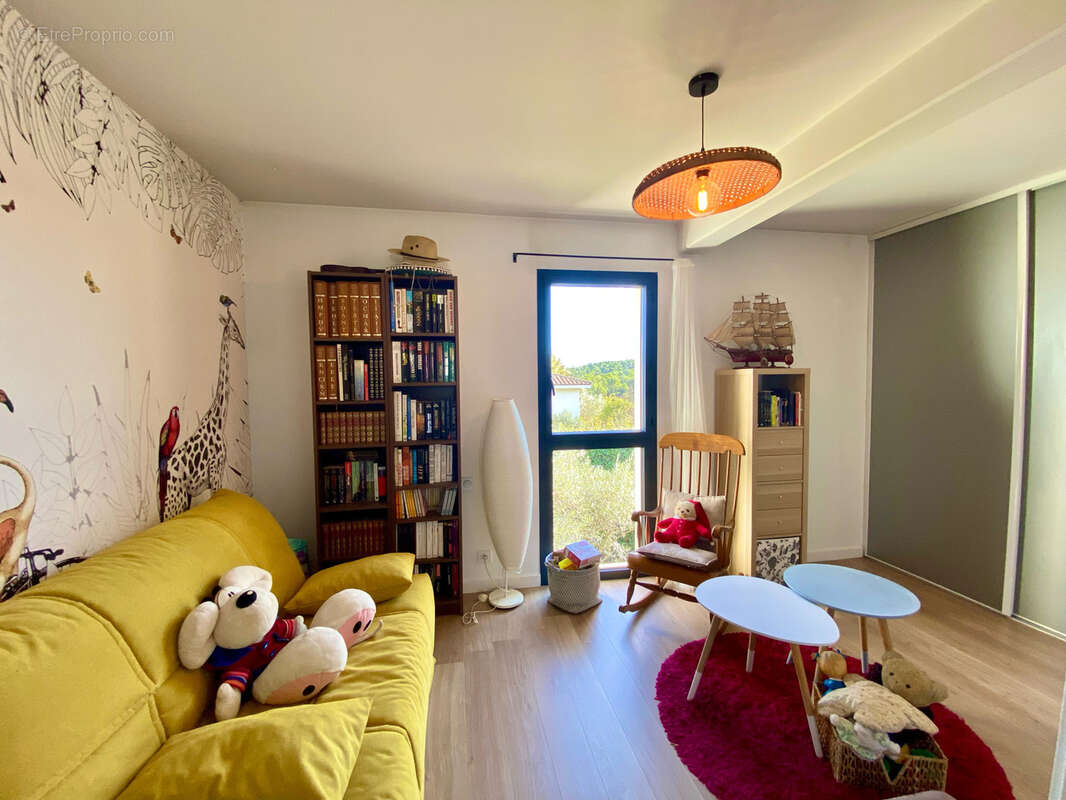 Maison à SAINT-GELY-DU-FESC