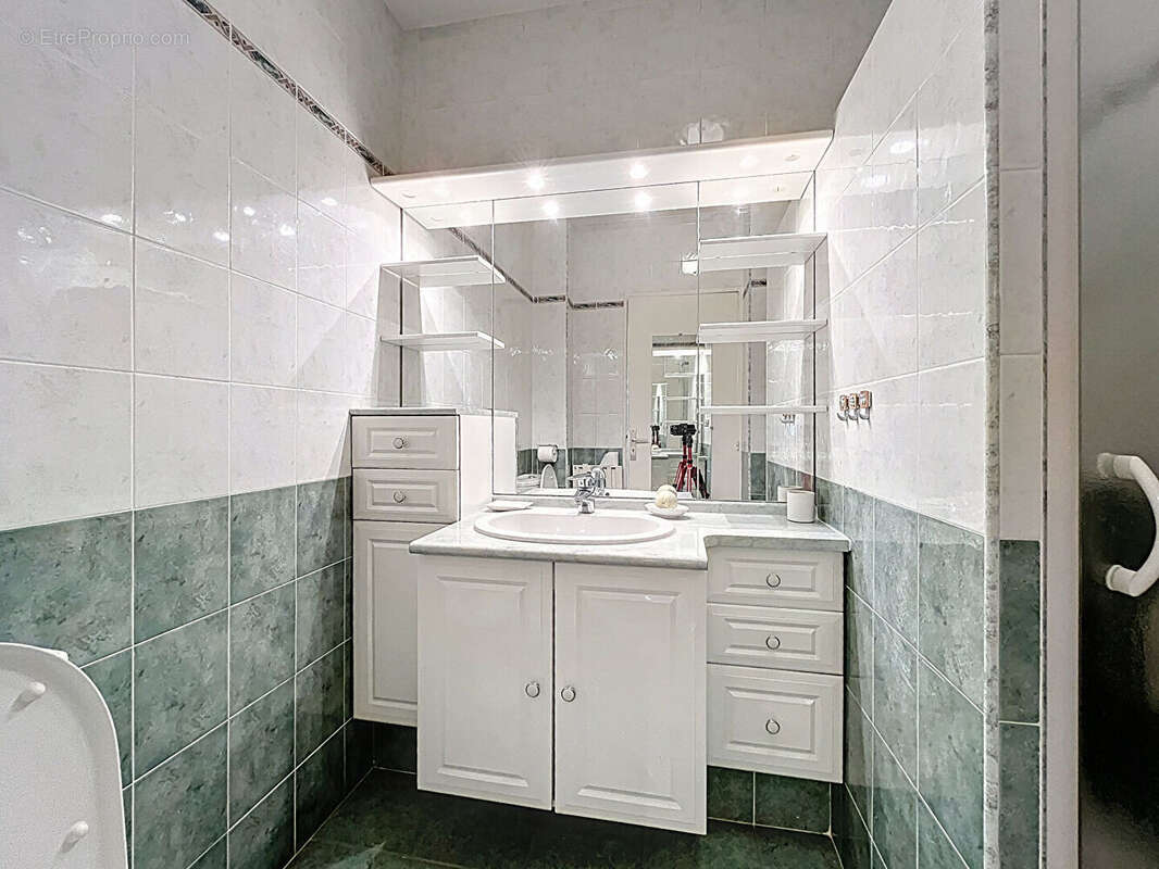 Appartement à MARSEILLE-12E