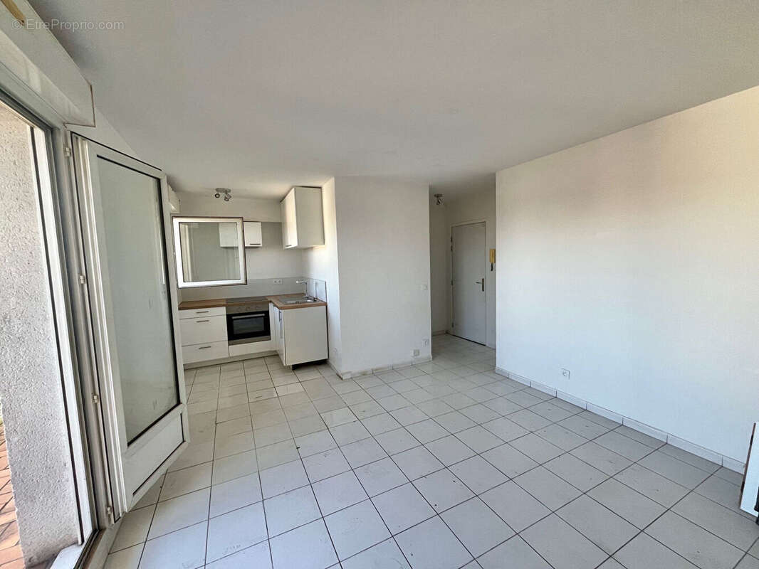 Appartement à CLICHY-SOUS-BOIS