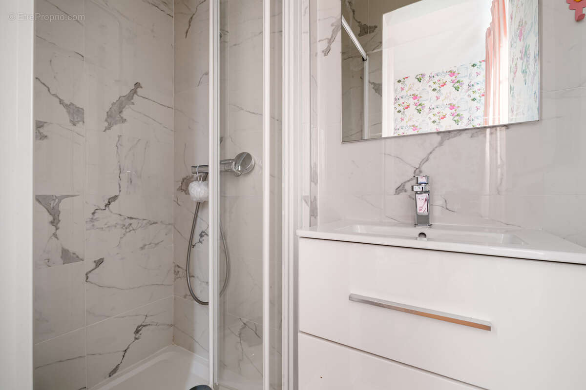 Appartement à LYON-6E