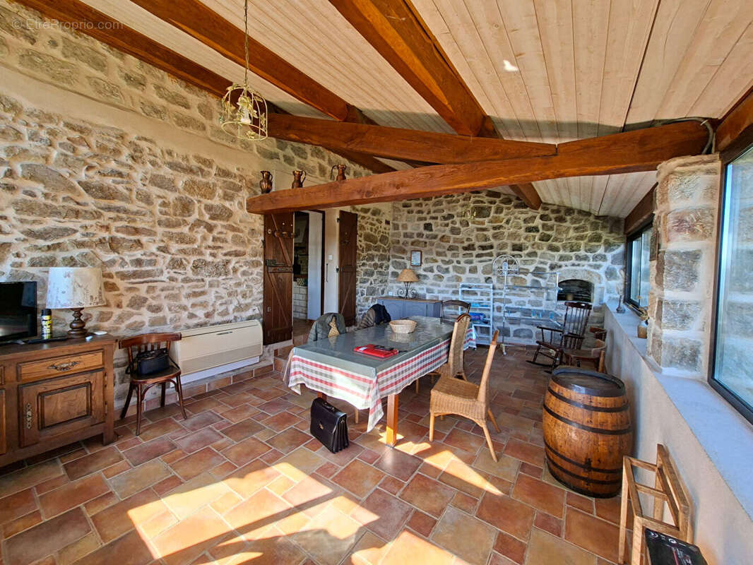 Maison à BRANOUX-LES-TAILLADES