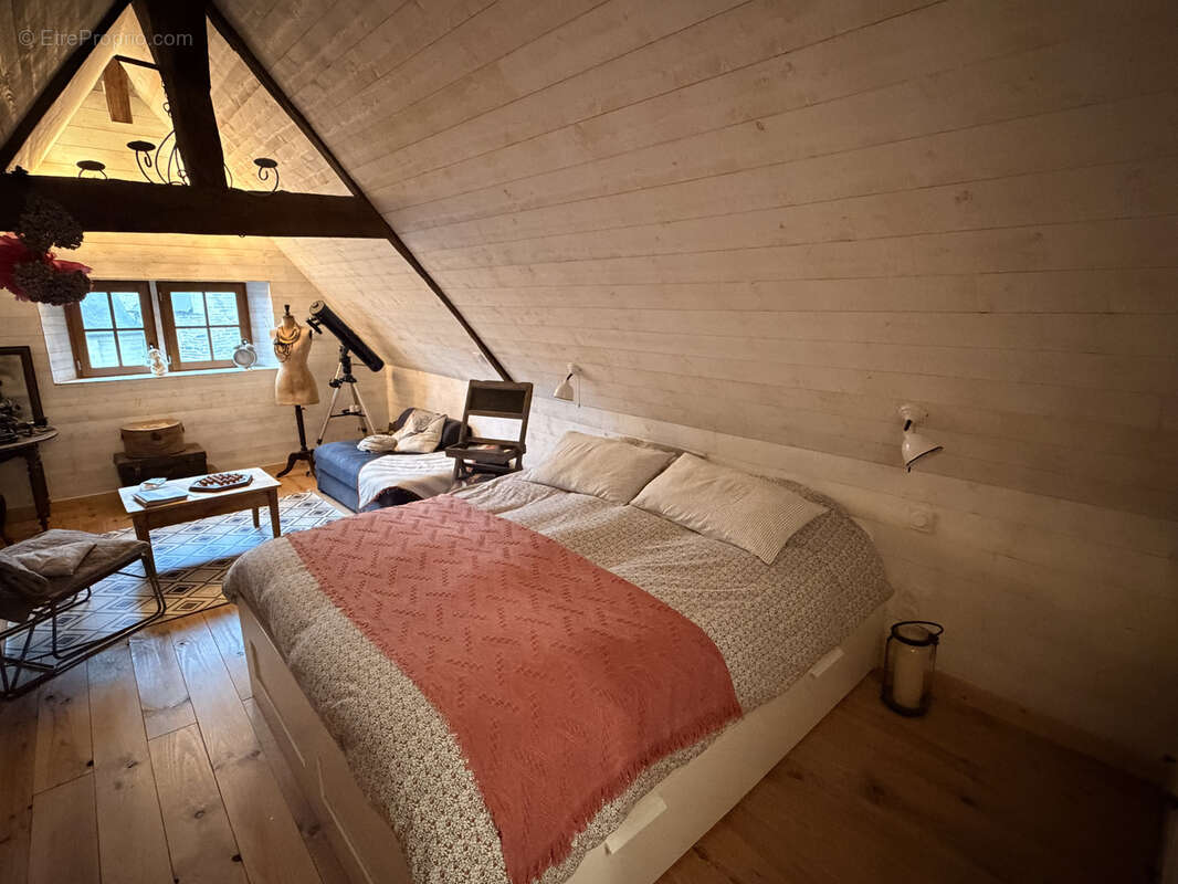 Maison à MALESTROIT