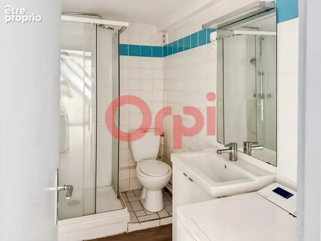Exclusivite - a vendre - t2 - dernier etage - mermoz - proche metro - photo 5