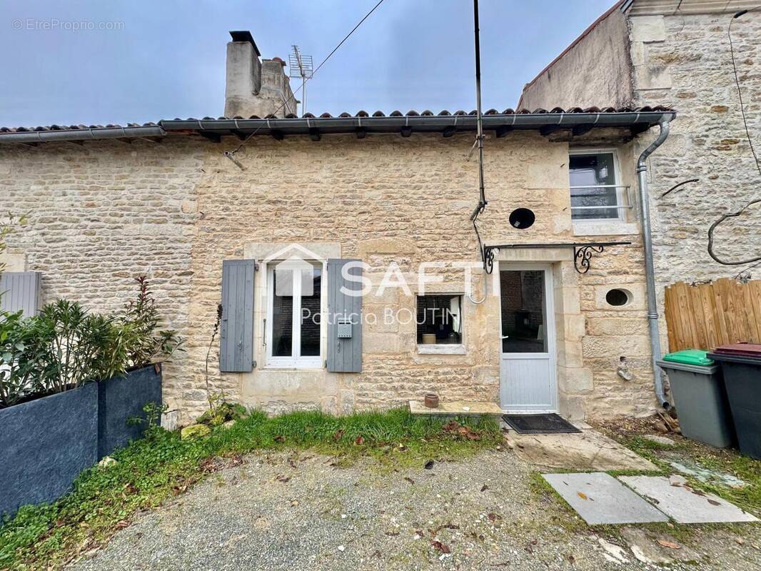 Photo 1 - Maison à NIORT