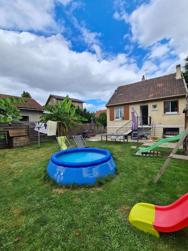 Maison à LE BLANC-MESNIL