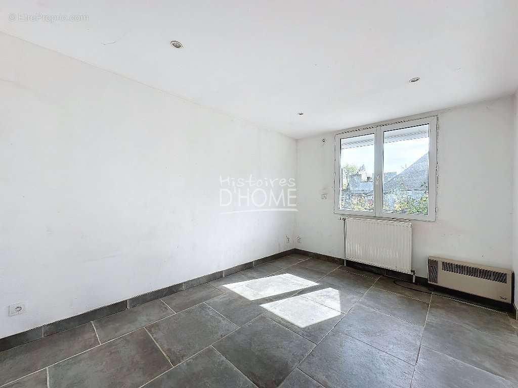 Maison à LA FERTE-GAUCHER