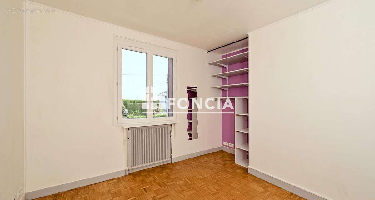 Maison à SAINT-VRAIN