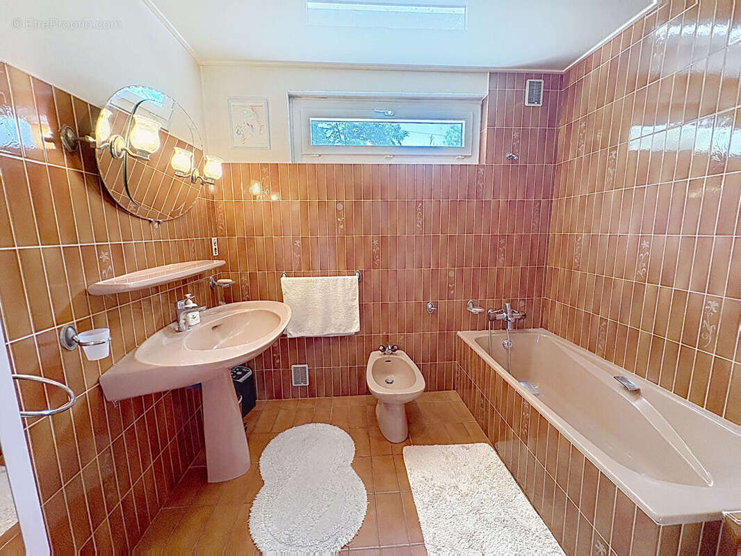 Appartement à AMANCY