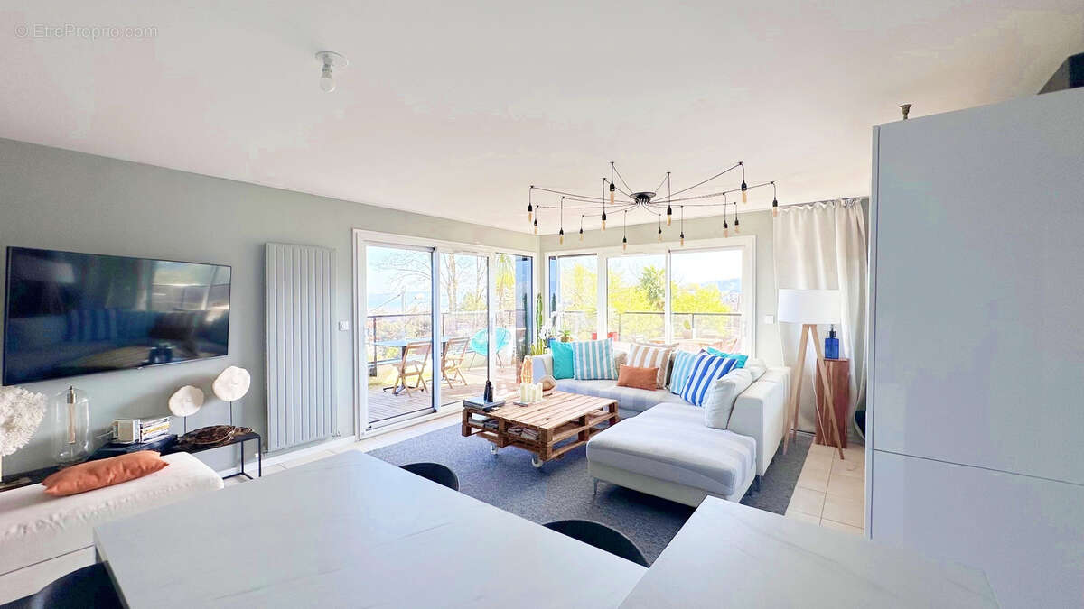 Appartement à THONON-LES-BAINS