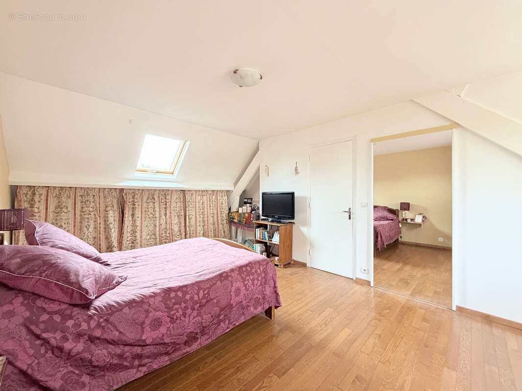 Maison à RUEIL-MALMAISON