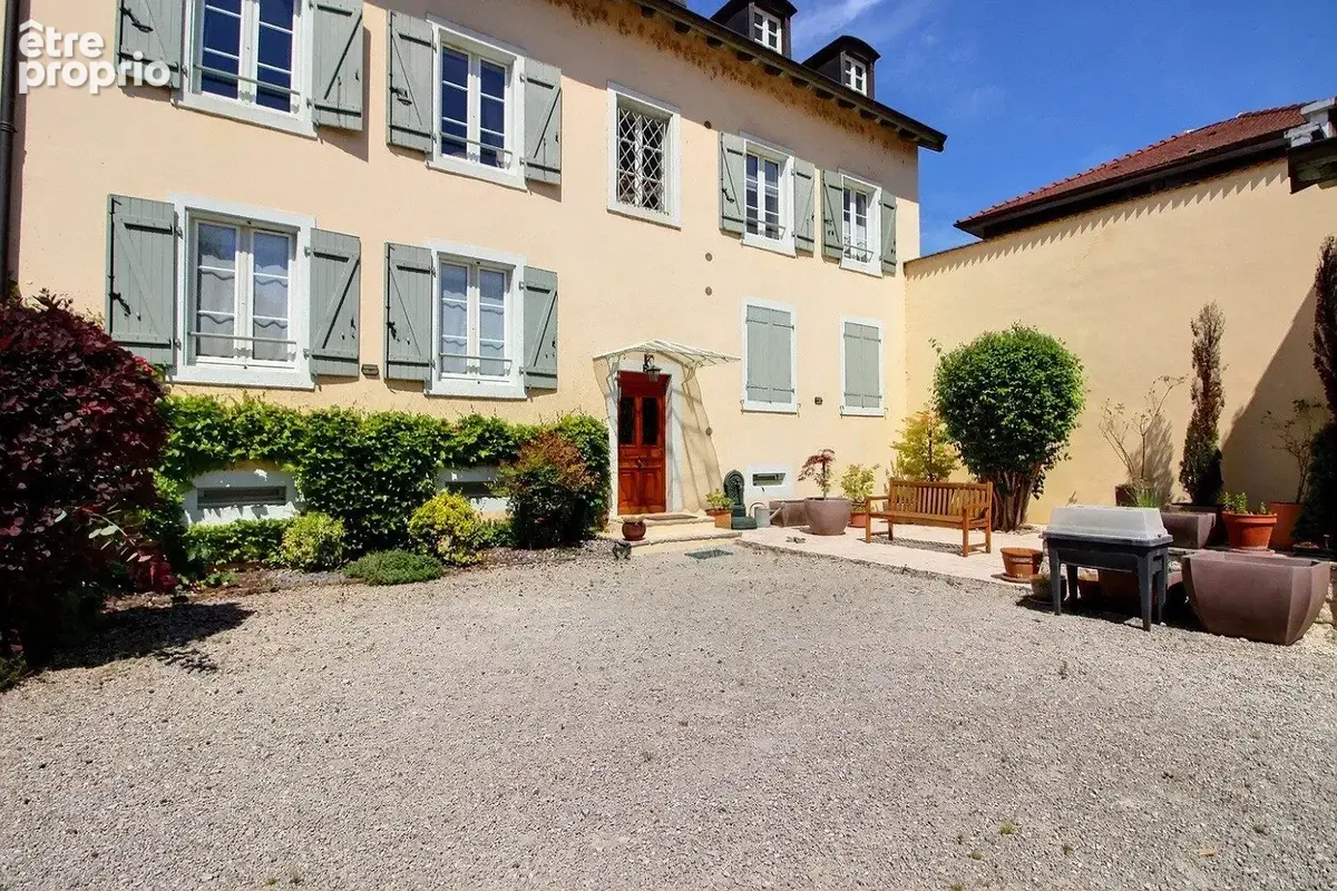 Maison 10 pièces 315 m² à vendre à Audincourt (25400) - photo 2