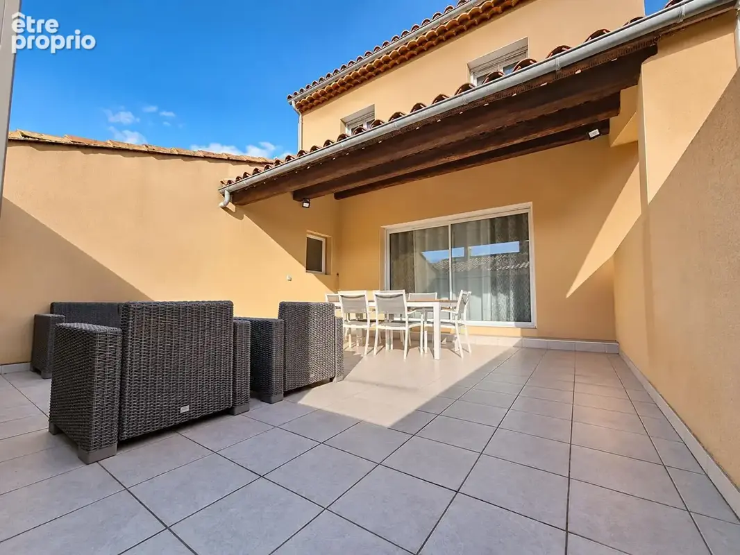 Maison 4 pièces - 83 m² - 3 chambres - garage 70 m² - 2 terrasses - pierrerue - photo 4