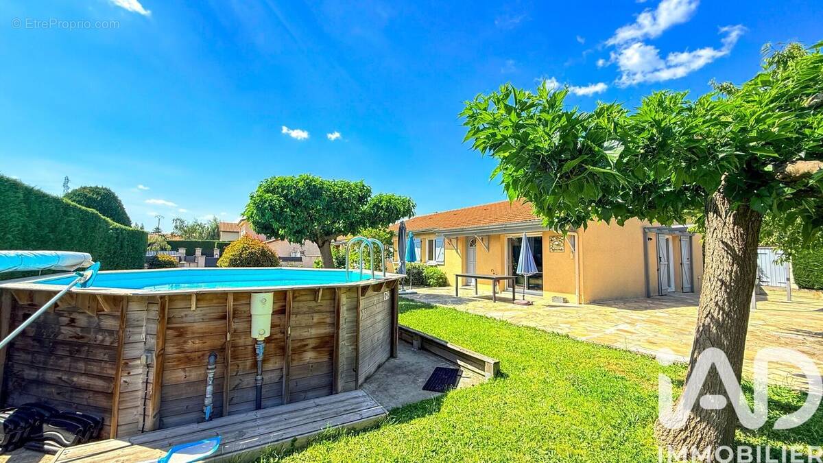 Photo 1 - Maison à SAINT-CYPRIEN
