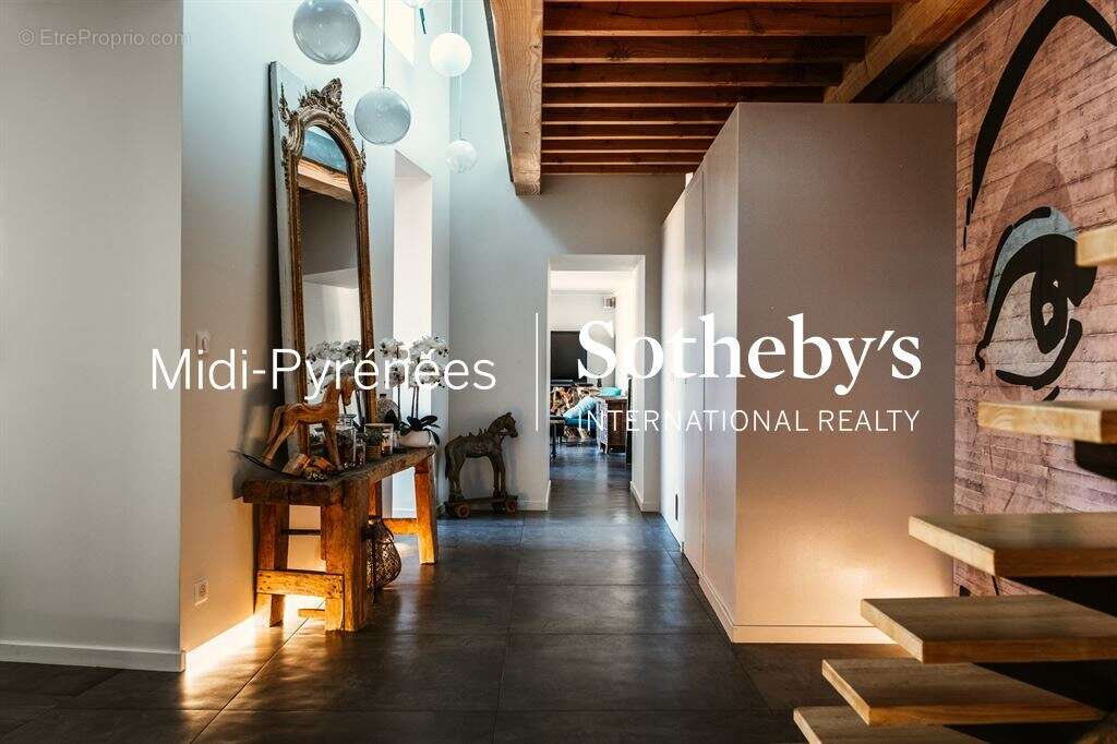 Belle allure pour cette propriété avec deux habitations - photo 8