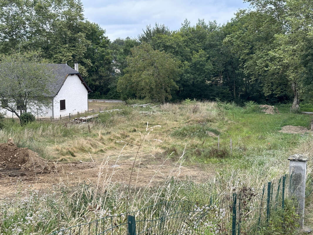 Terrain à bâtir de 1.006 m2 - photo 4