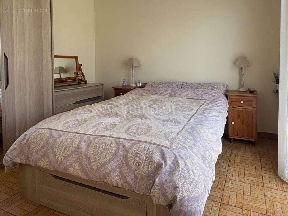 Maison à SAUZE-VAUSSAIS