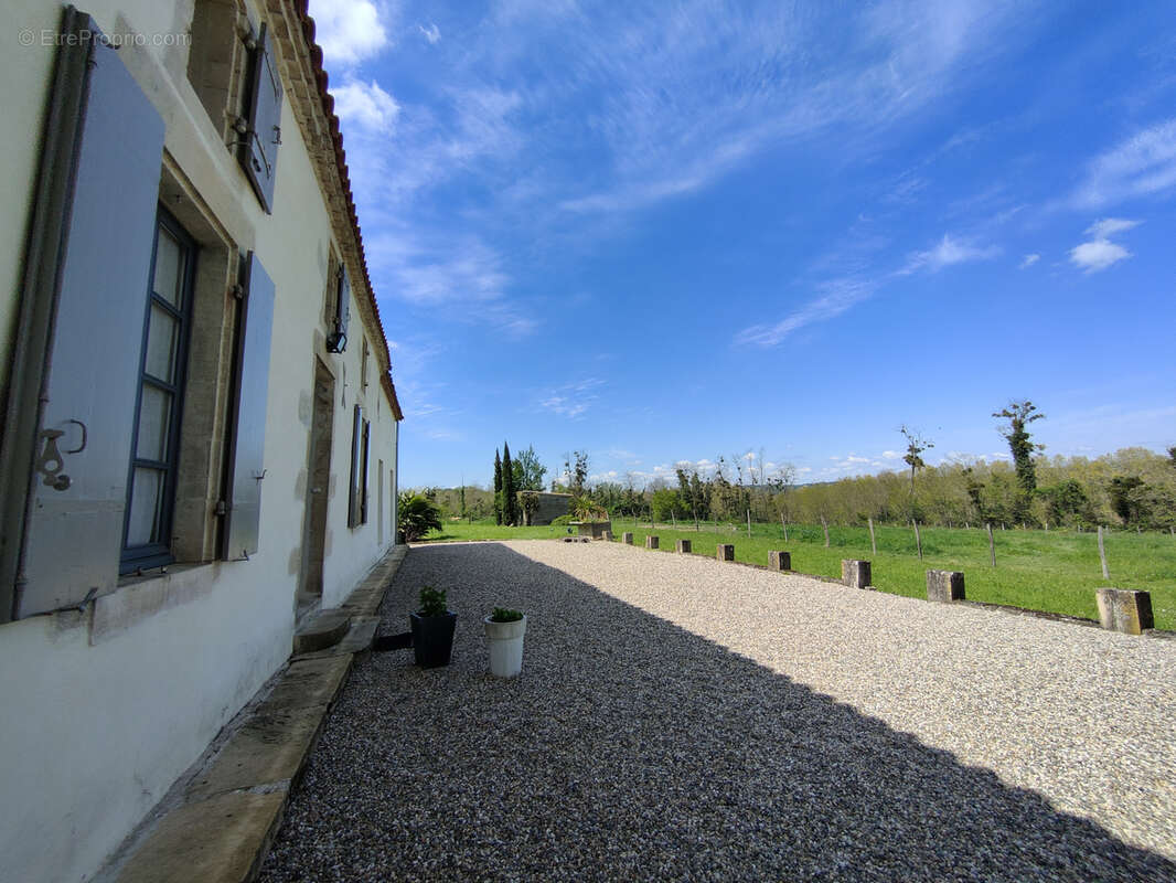SECTEUR LANGON, Maison de Maître 1.7hectares - photo 19