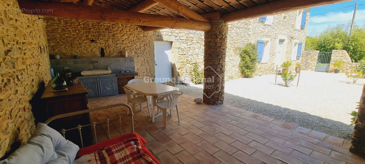 Maison à GOUDARGUES