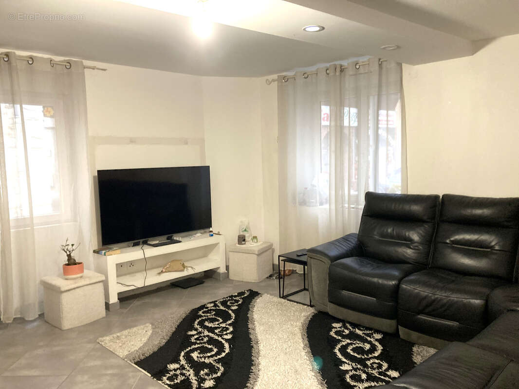 Appartement à LAGNIEU