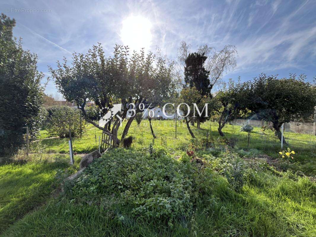 Maison à SAINT-MALO-DE-GUERSAC