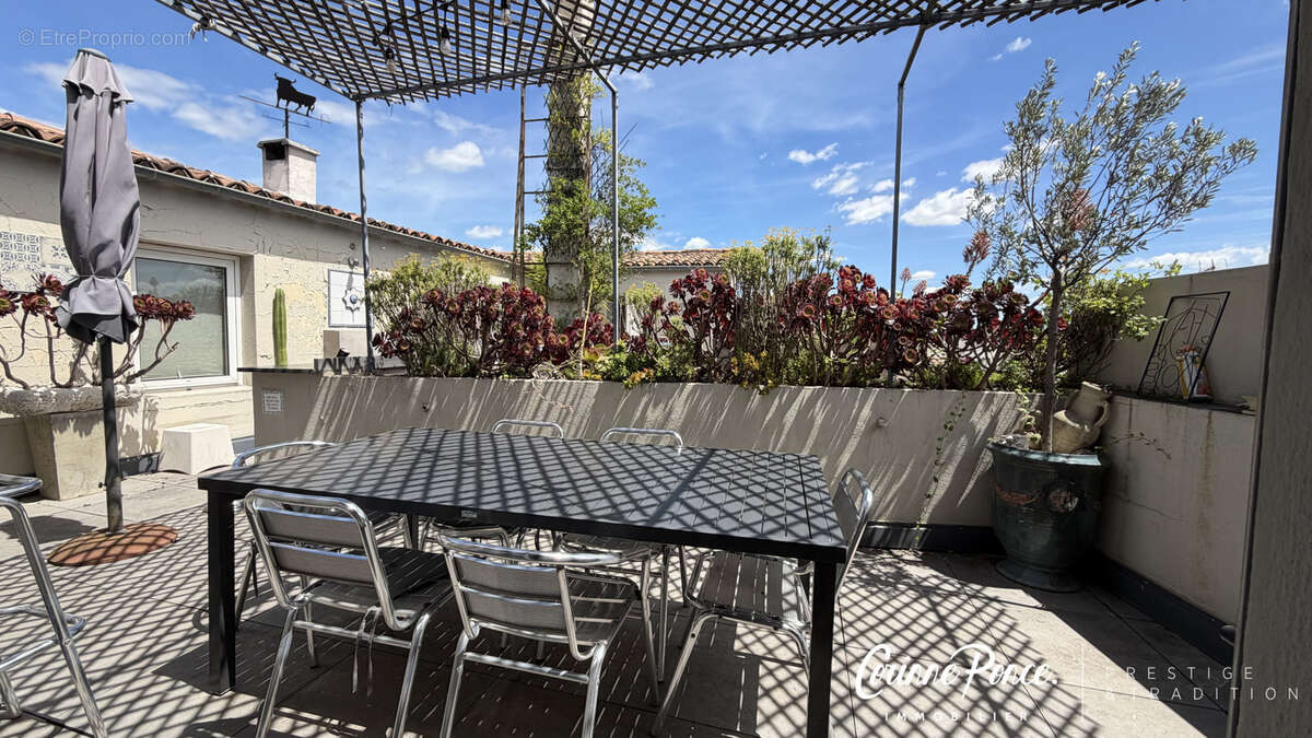 Appartement à NIMES