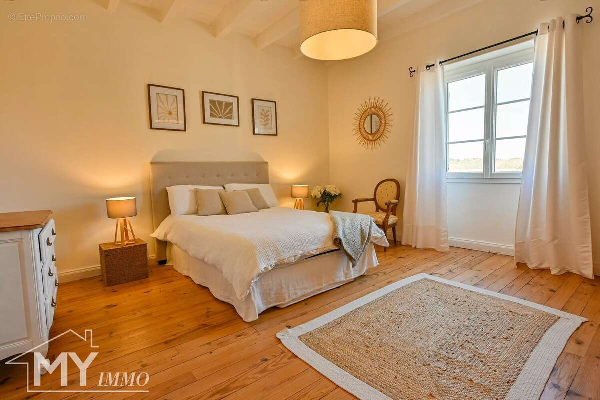 Maison à SAINT-MEARD-DE-GURCON