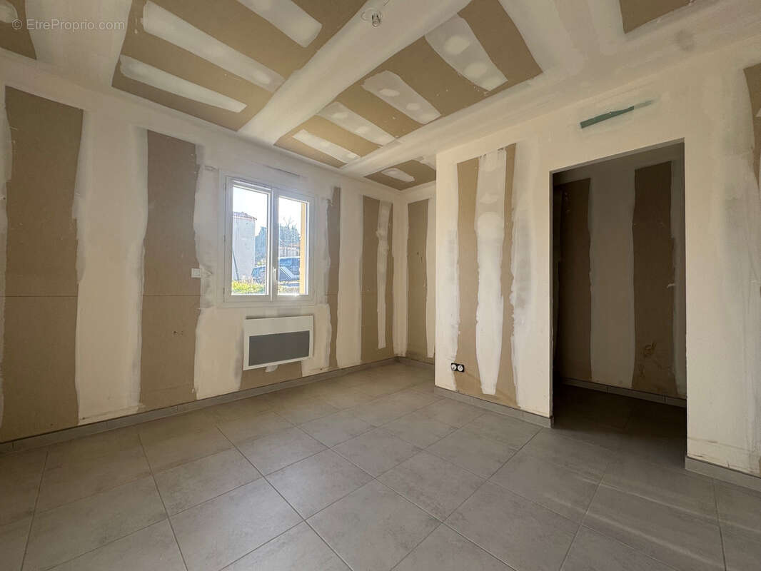 Maison à VAISON-LA-ROMAINE